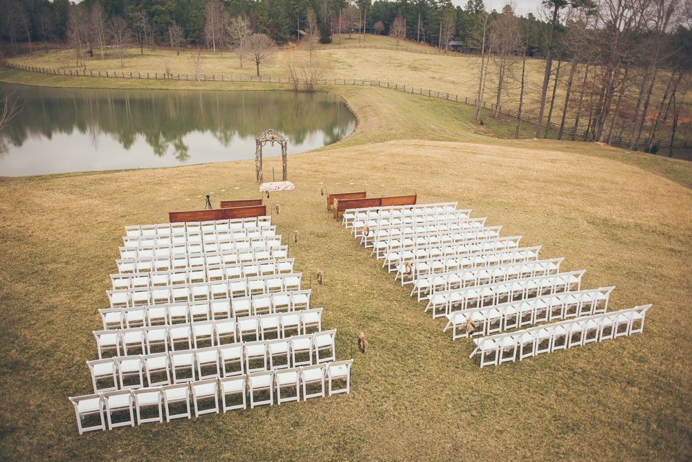 Atlanta & Destination Wedding Photography | Joyelan.com | The Walters Barn