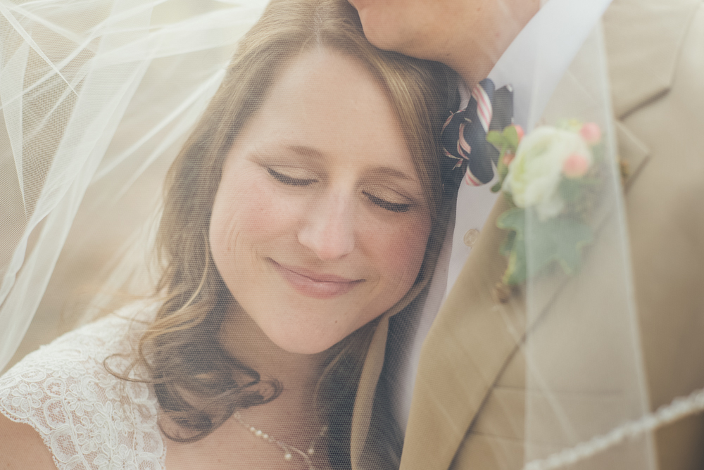 Atlanta & Destination Wedding Photography | Joyelan.com | The Walters Barn