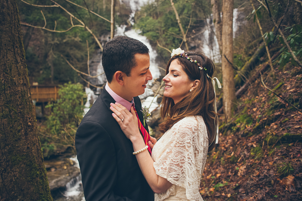 Atlanta Wedding Photographer Anna Ruby Falls Elopement