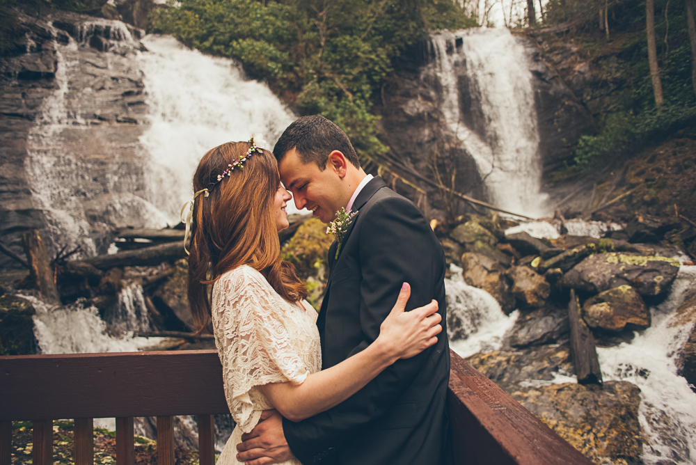 Atlanta Wedding Photographer Anna Ruby Falls Elopement