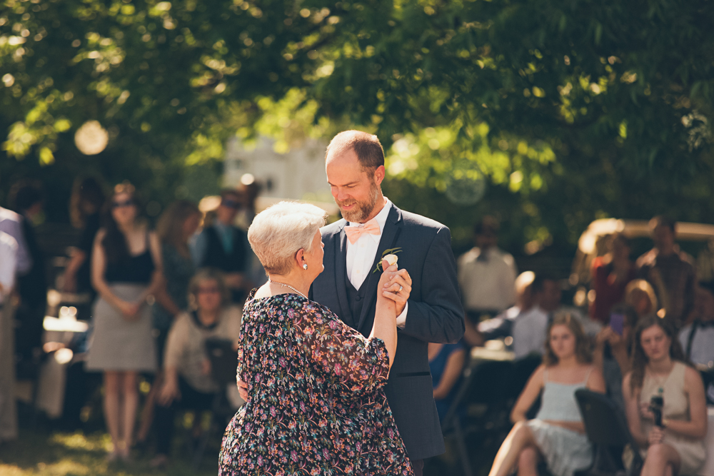 Atlanta Wedding Photographer | www.Joyelan.com | Andrew & Maddy