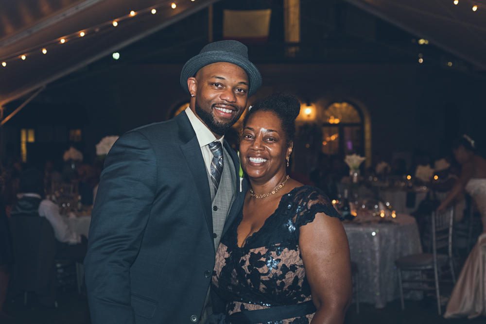 Atlanta Wedding Photographer | Joyelan | Millennium Gate Museum