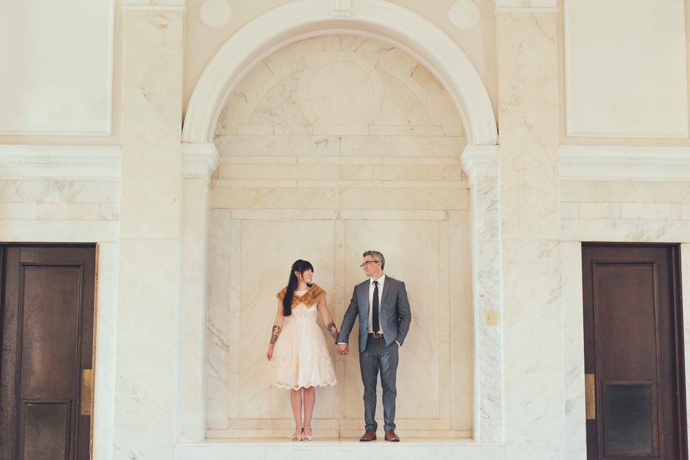 Atlanta Wedding Photographer | Intimate Wedding | www.Joyelan.com | Old Decatur Courthouse