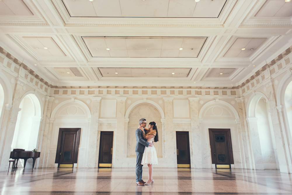 Atlanta Wedding Photographer | Intimate Wedding | www.Joyelan.com | Old Decatur Courthouse