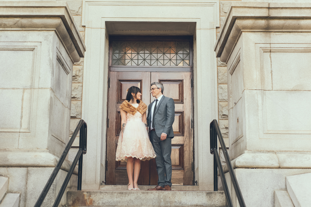 Atlanta Wedding Photographer | Intimate Wedding | www.Joyelan.com | Old Decatur Courthouse