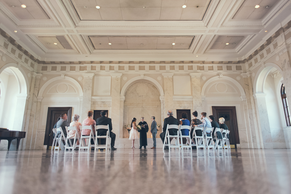 Atlanta Wedding Photographer | Intimate Wedding | www.Joyelan.com | Old Decatur Courthouse