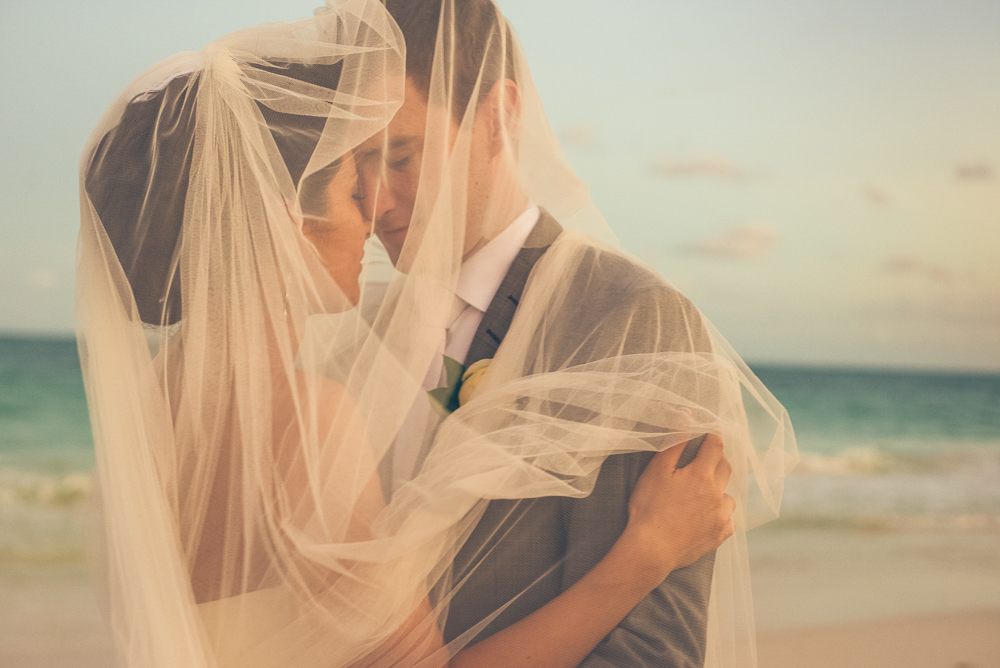Florida and Atlanta Wedding photographers | www.Joyelan.com | Beach Wedding | Playa Del Carmen Wedding Mexico - Destination Wedding Mexico