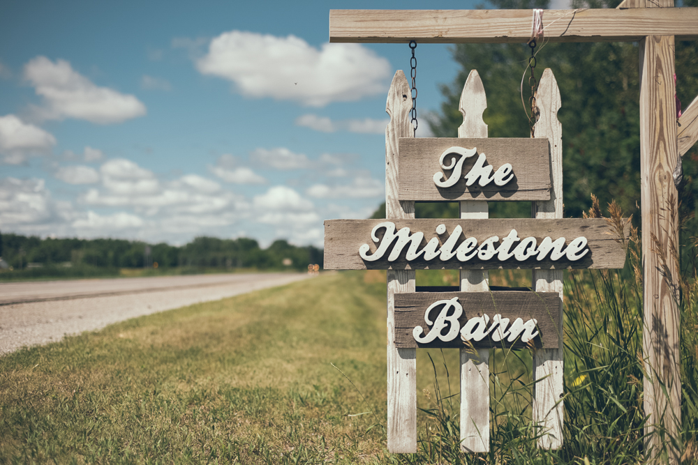 Florida and Destination Wedding Photographer - www.Joyelan.com - Milestone Barn Bannister Romantic Rustic Barn Wedding Michigan Photos