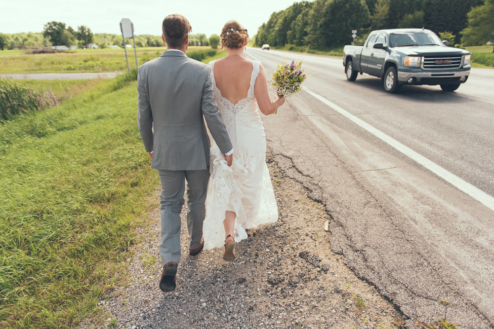 Florida and Destination Wedding Photographer - www.Joyelan.com - Milestone Barn Bannister Romantic Rustic Barn Wedding Michigan Photos