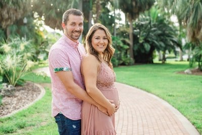 Tampa Wedding Photographer | Joyelan Photography | Downtown St. Pete Engagement Session