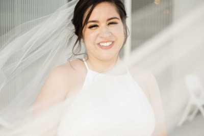Tampa Wedding Photographer | www.Joyelan.com | Tampa River Center Wedding