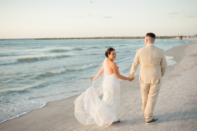 Clearwater Wedding Photographer | www.Joyelan.com | Clearwater beach wedding