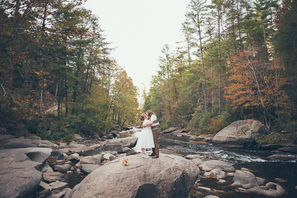 Tampa Wedding Photographer | Georgia Elopement | Blue Ridge Mountains | www.Joyelan.com