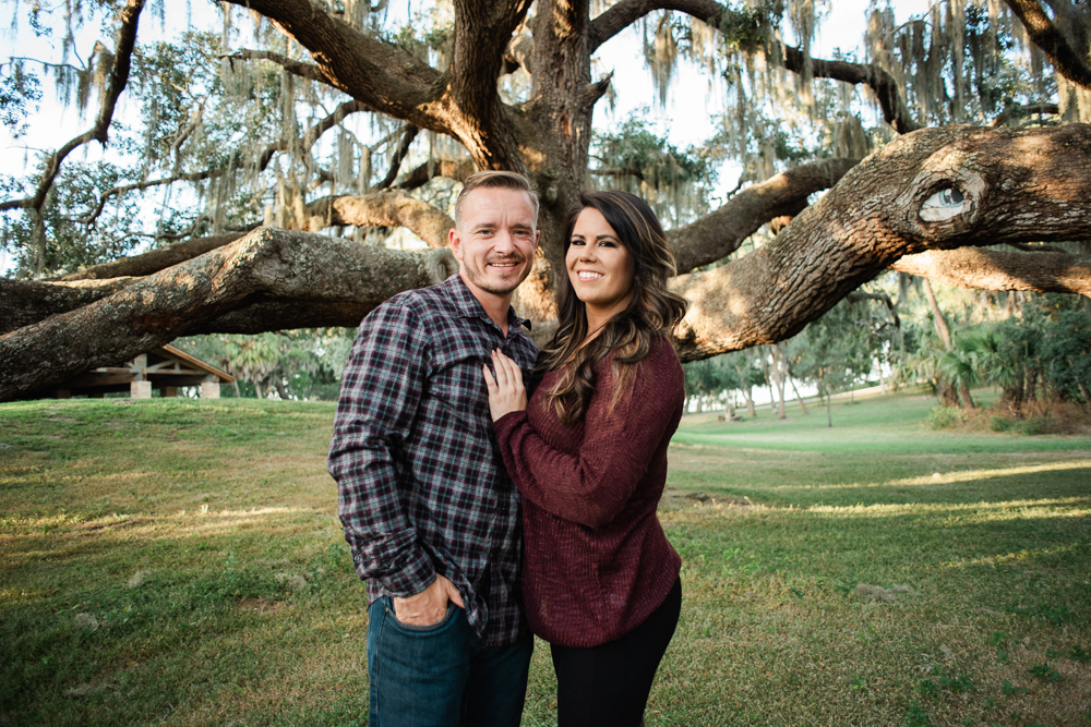 Tampa Portrait Photographer | www.Joyelan.com | Lifestyle Couple Portraits | Philippe Park Photos | Tampa Wedding Photographer