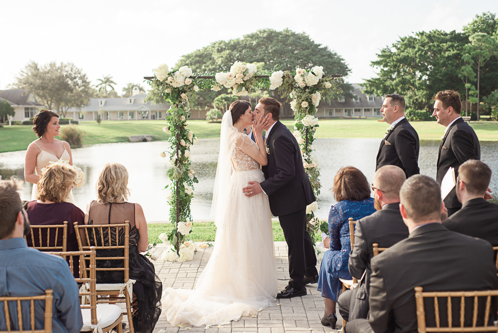 Tampa Wedding Photographer, Florida Wedding photography, Beach weddings is florida, best wedding photographers in Clearwater, Elopement Photographers in Tampa Bay