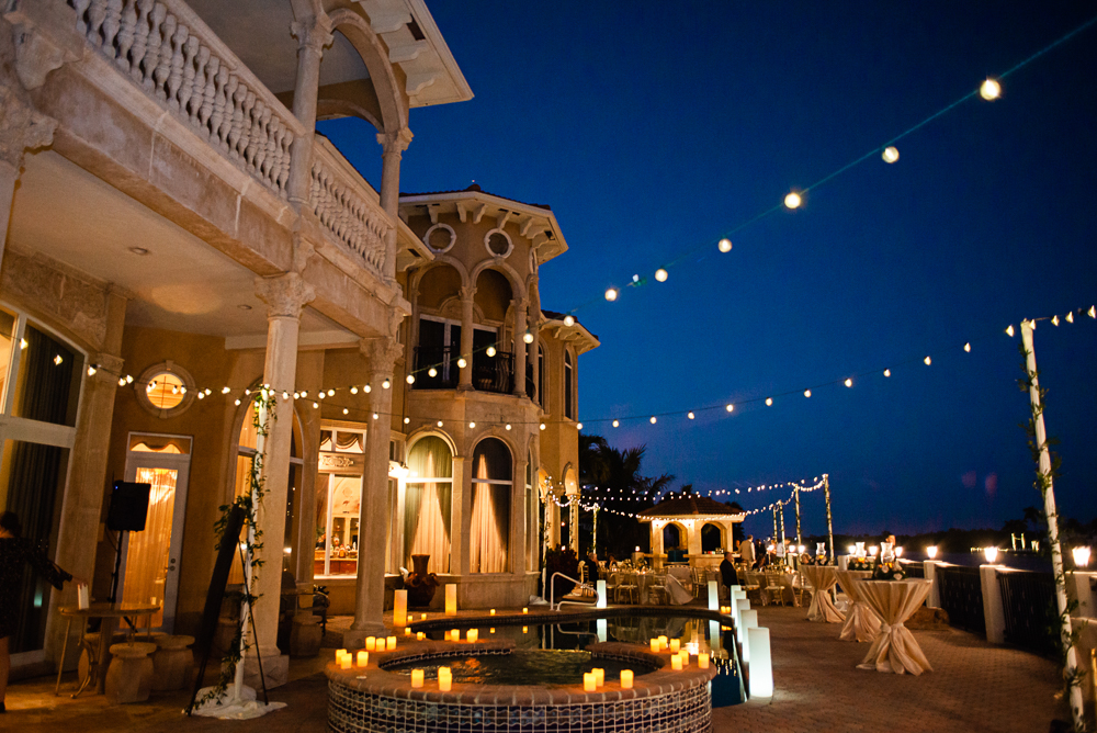 Tampa Wedding Photographer, Florida Wedding photography, Beach weddings is florida, best wedding photographers in Clearwater, Elopement Photographers in Tampa Bay