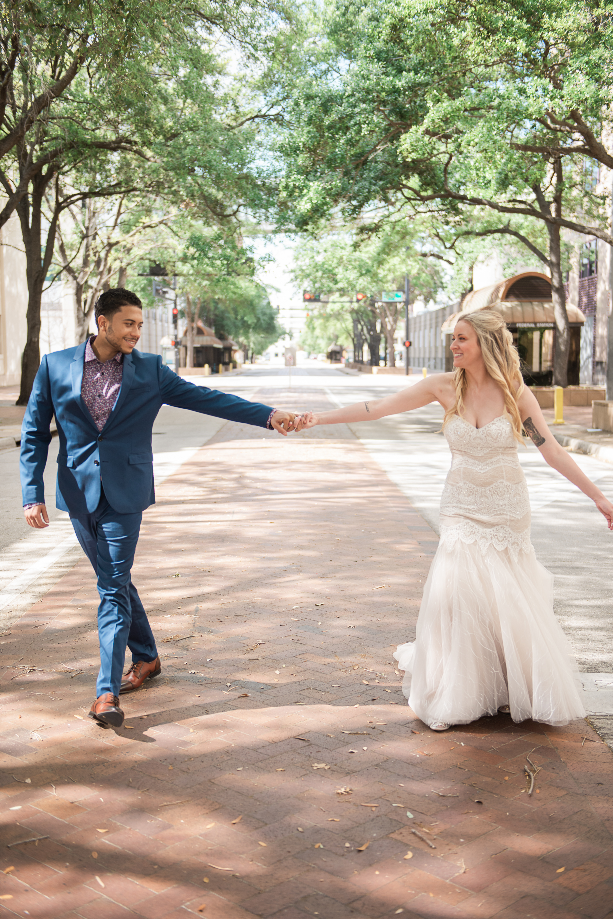 Tampa Elopement Photographer - Hillsborough county courthouse - Le Meridien Tampa Wedding