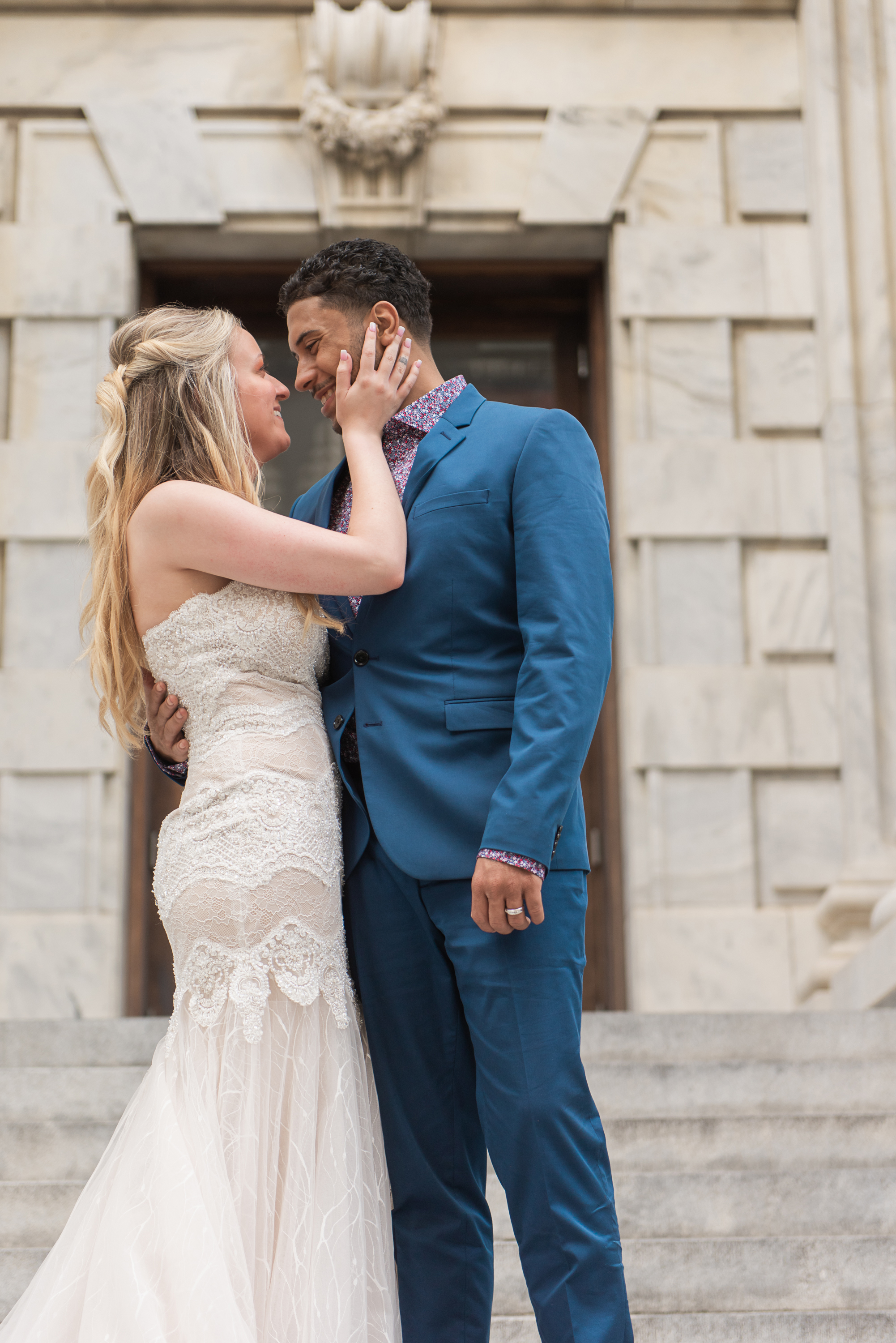 Tampa Elopement Photographer - Hillsborough county courthouse - Le Meridien Tampa Wedding