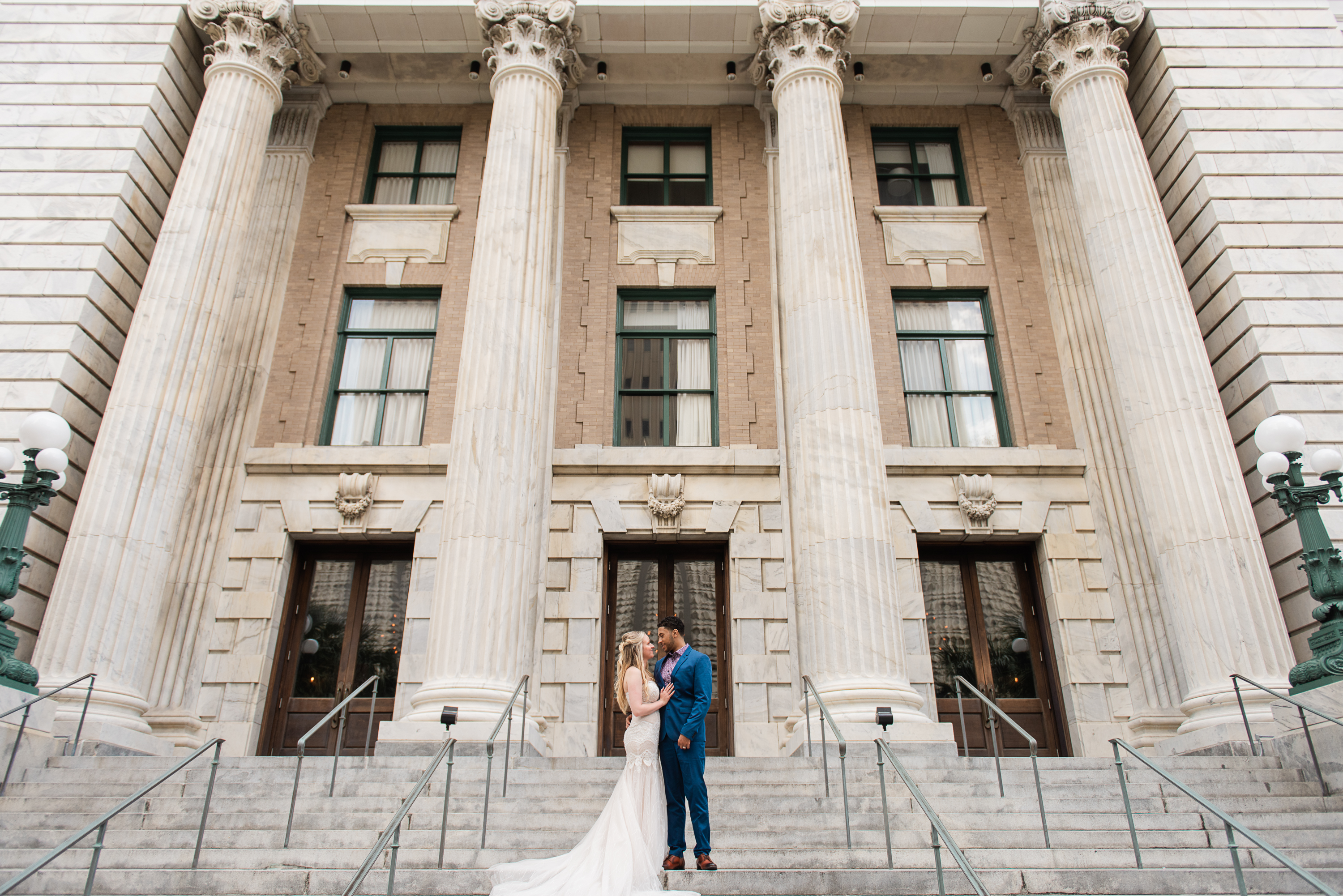 Tampa Elopement Photographer - Hillsborough county courthouse - Le Meridien Tampa Wedding