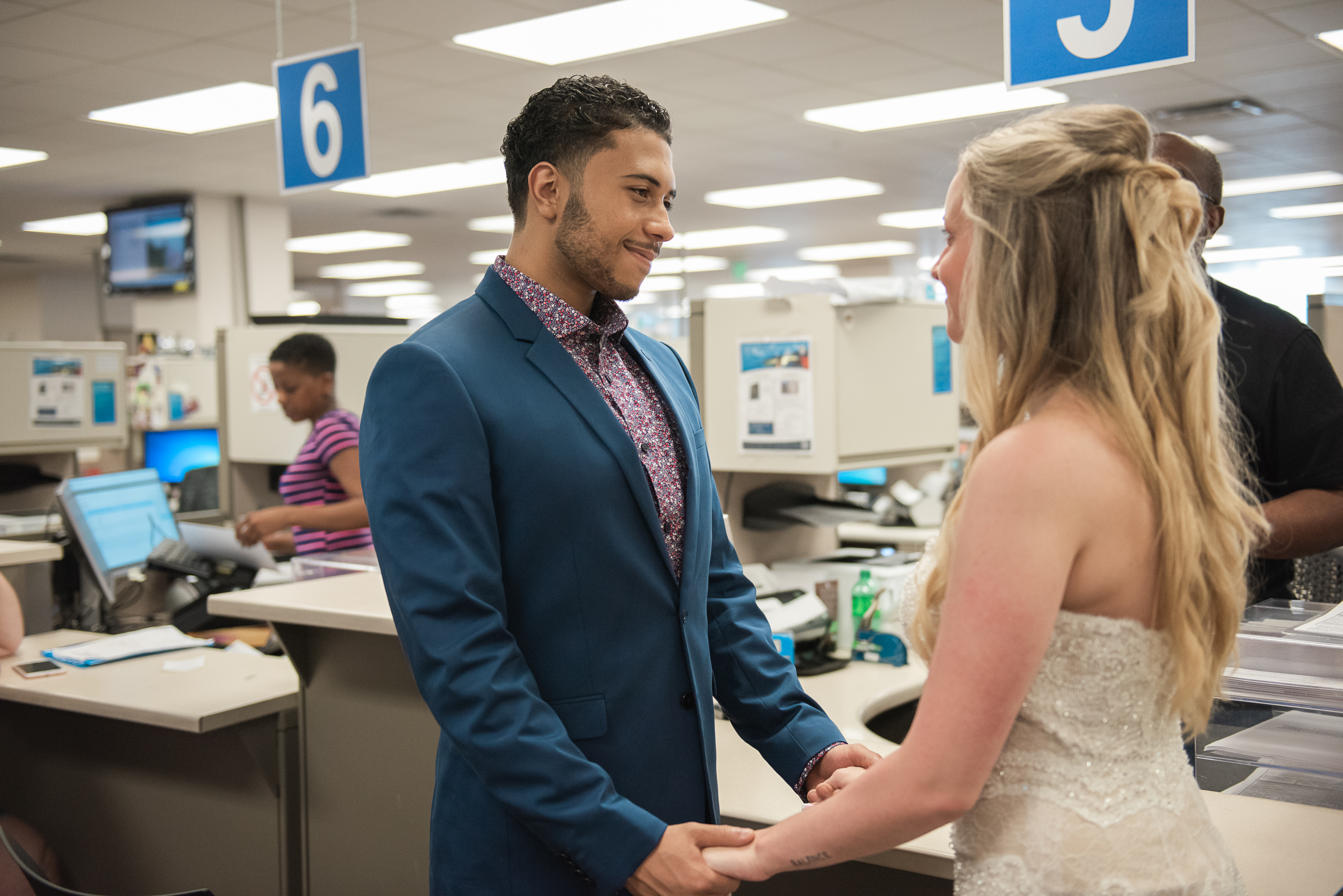 Tampa Elopement Photographer - Hillsborough county courthouse - Le Meridien Tampa Wedding