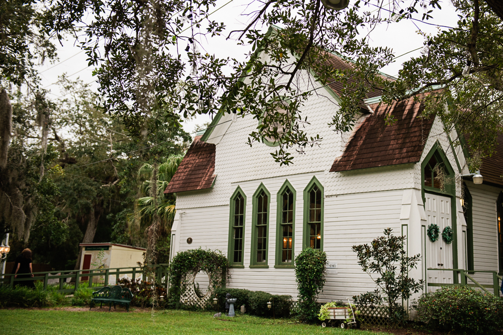 Dunedin Florida Wedding Photographer | www.Joyelan.com | Heather and Dennis Dunedin Intimate Wedding