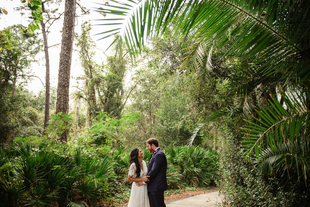 Tampa Wedding Photographer | Clearwater Backyard Wedding | Joyelan Photography