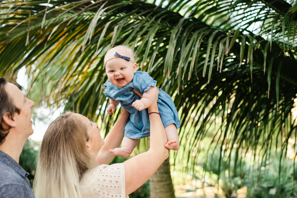 Tampa Family Photographer at Gizella Kopsick Palm Arboretum, Outdoor family photos Clearwater photographer, tampa wedding photography, tampa and st. pete elopement photography, joyelan photography