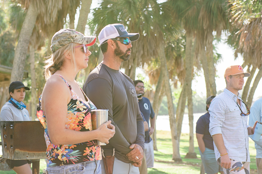 Tampa Bay Photographer | Joyelan Photography | Fresh Catch Coffee Beach Clean Up