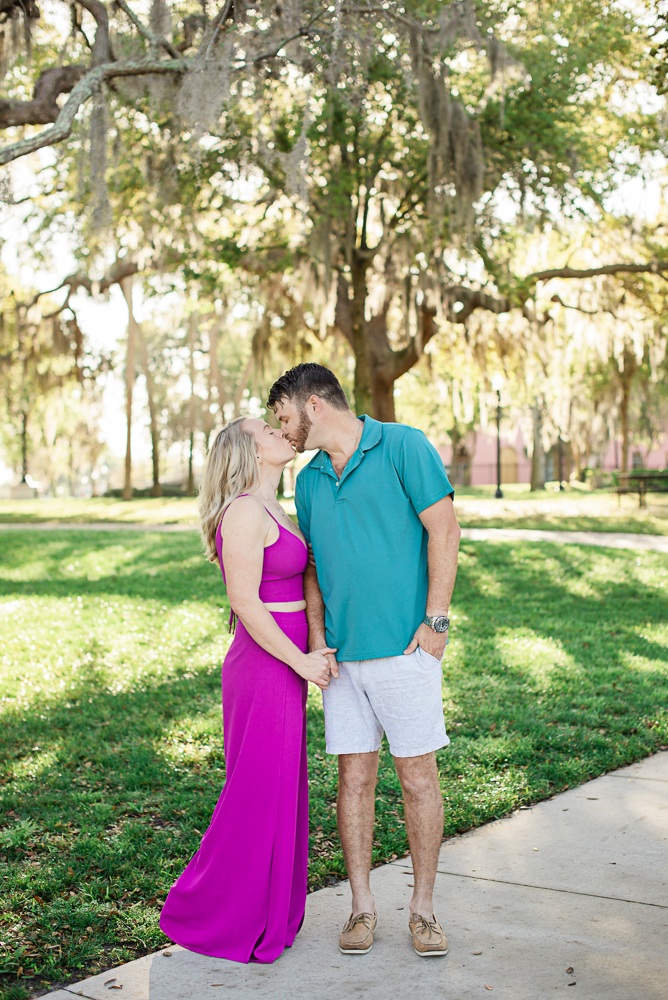 Clearwater Wedding Photographer | Joyelan Photography | New Port Richie Engagement Session