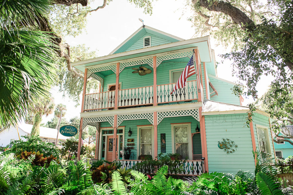 Tampa Wedding Photographer Joyelan Photography | Tyler and Samantha Wedding in Cedar Key Florida