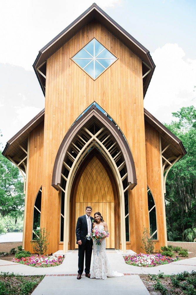 Maddy and Brandon wedding at University of Florida By Joyelan Photography