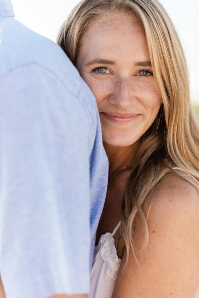 Clearwater Beach - Engagement Session with dog - Diana and John - Joyelan Photography